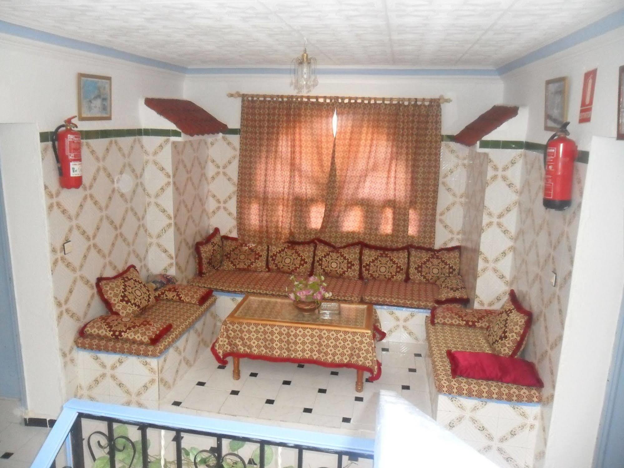 צ'פצ'אוונה Hotel Zouar מראה חיצוני תמונה