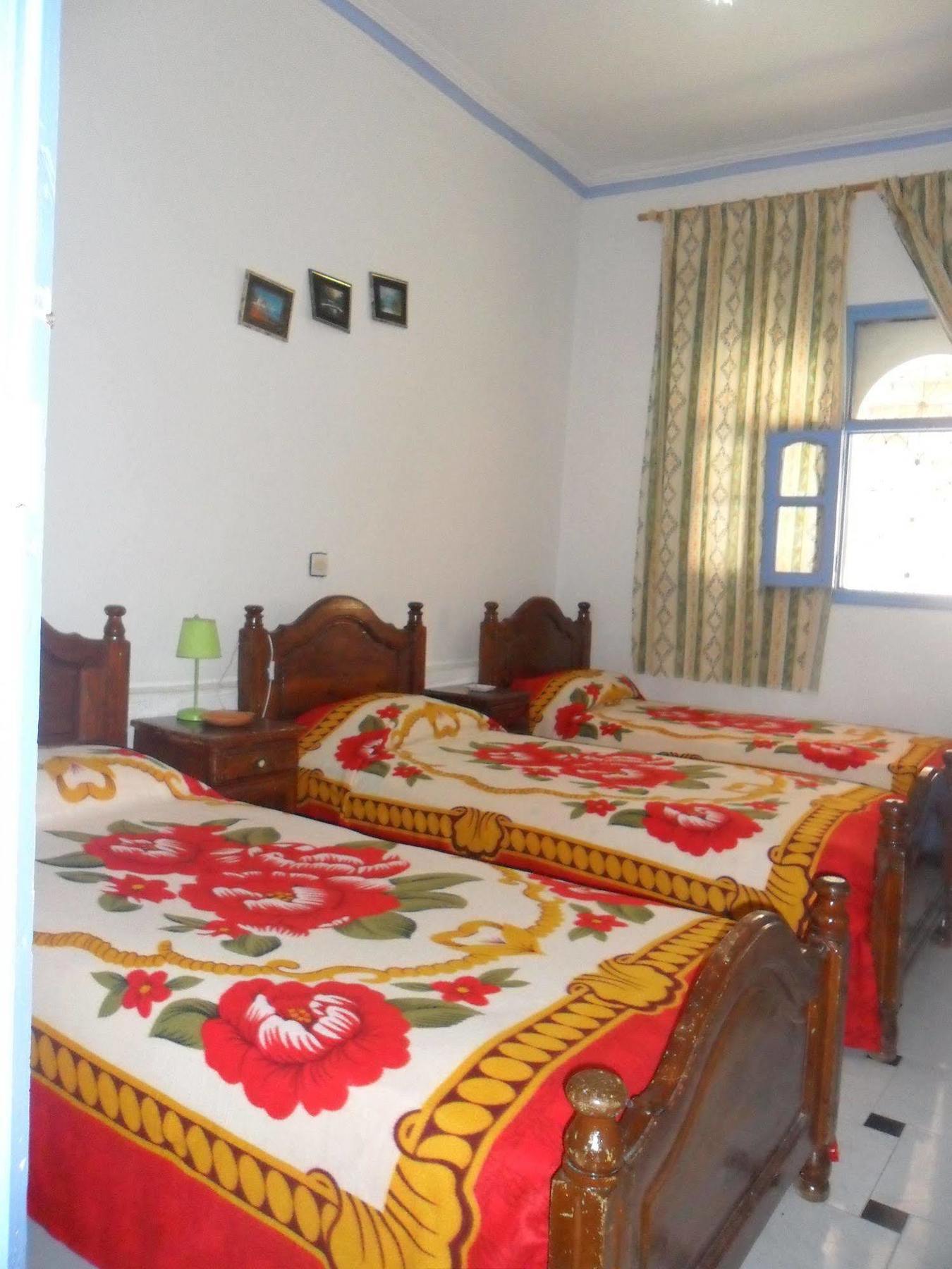 צ'פצ'אוונה Hotel Zouar מראה חיצוני תמונה