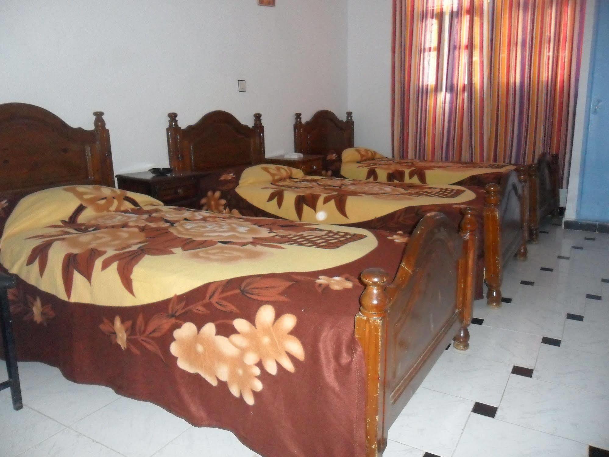 צ'פצ'אוונה Hotel Zouar מראה חיצוני תמונה