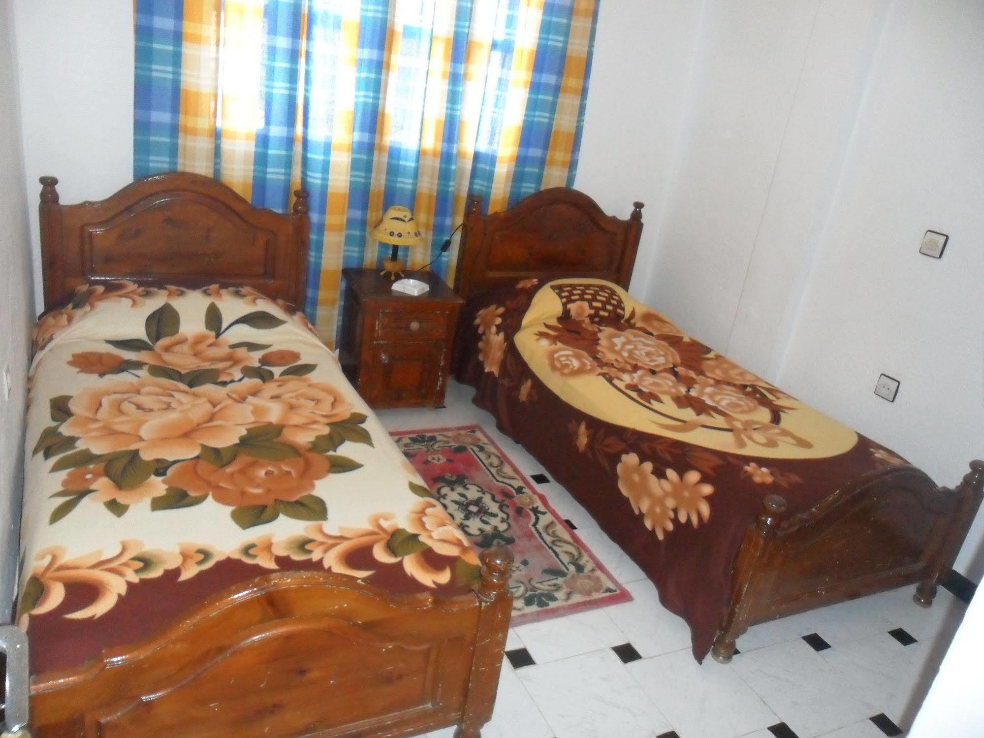 צ'פצ'אוונה Hotel Zouar מראה חיצוני תמונה